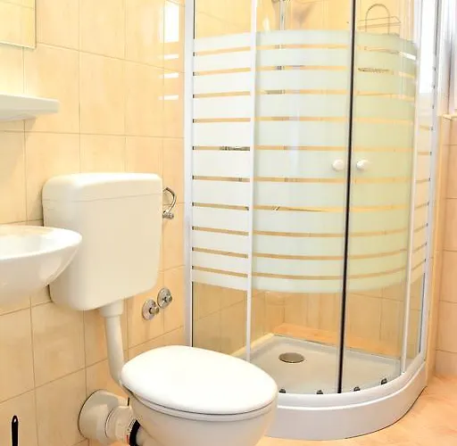 M&b ポドストラナ